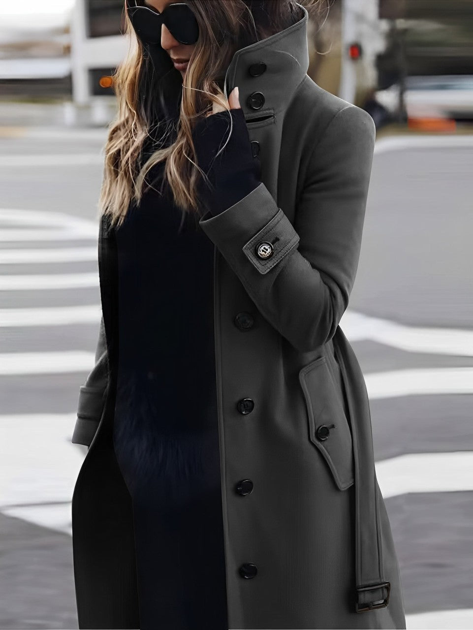Lydia - Traditional Wool Coat with Feminine Silhouette